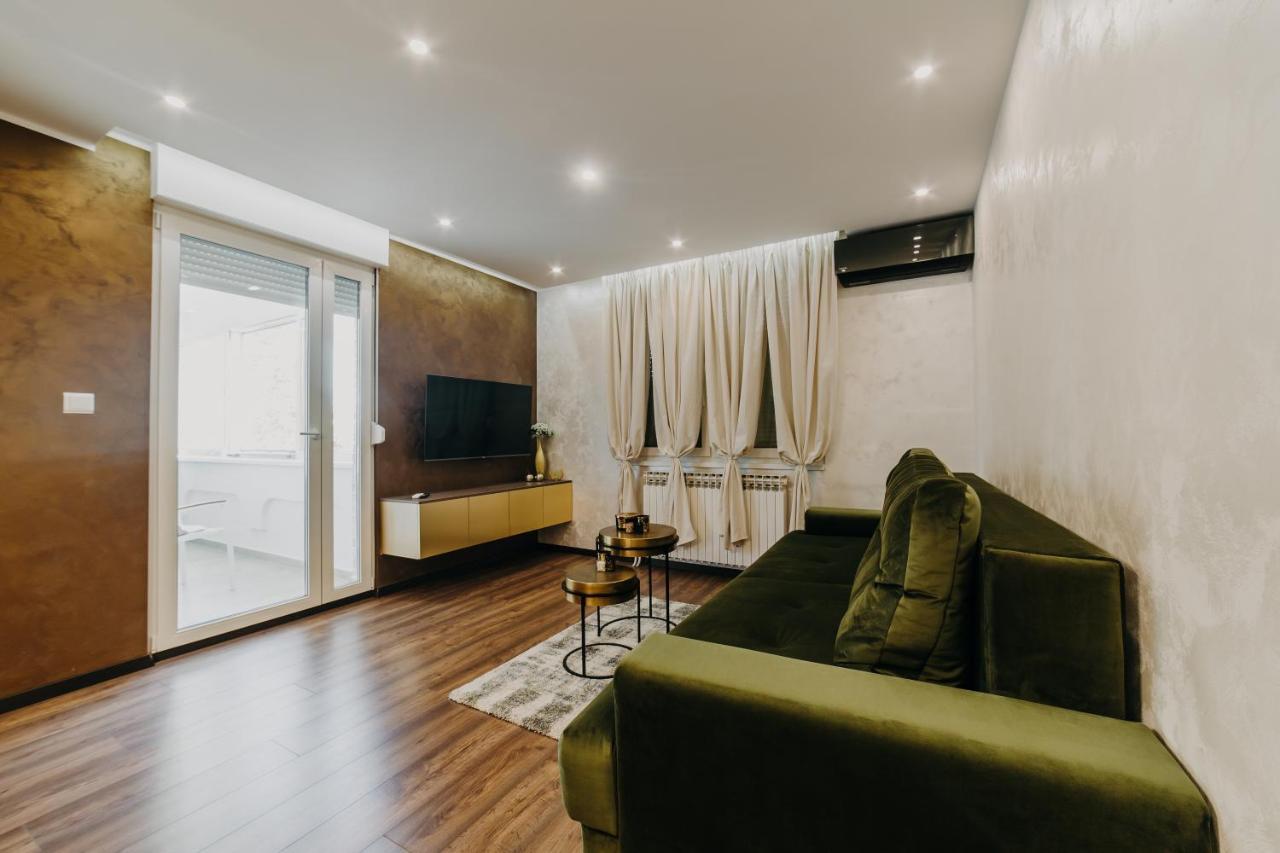 Apartman Stari Toranj 武科瓦尔 外观 照片
